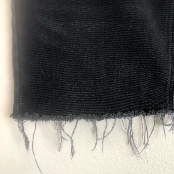 PacSun Black Raw Hem Zip Front Mini Skirt, 25 - Picture 3 of 8